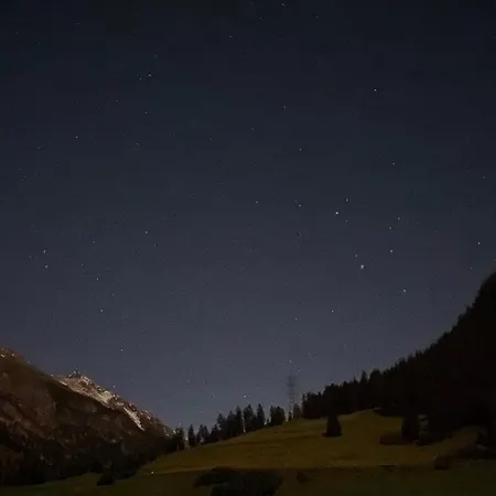 Апартаменты 401 *